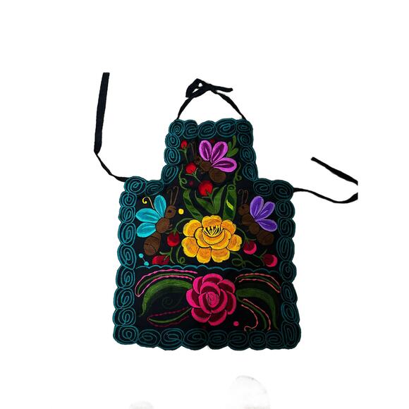 Mexican womas embroidered apron mothers day gift - Picture 2 of 3